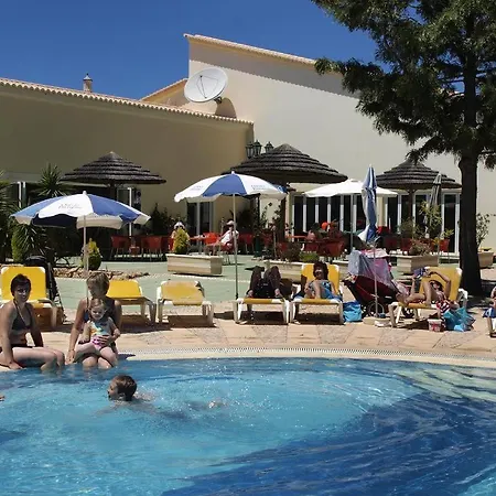 Apartment Great Flat With Heated Indoor Pool&jacuzzialvor Portimão